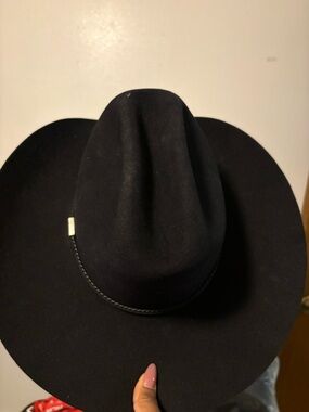 Wrangler Black hat